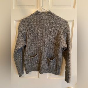 Women’s Sweater